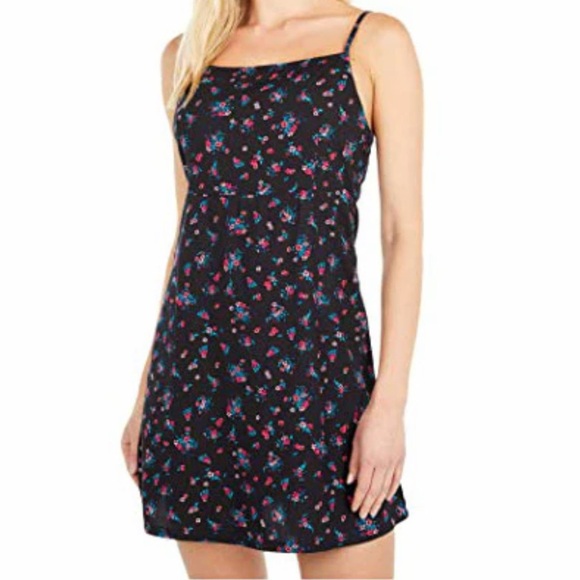 Vans Dresses & Skirts - Vans Mandi Cami Black Floral Dress